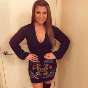 Meet your Posher, Holly